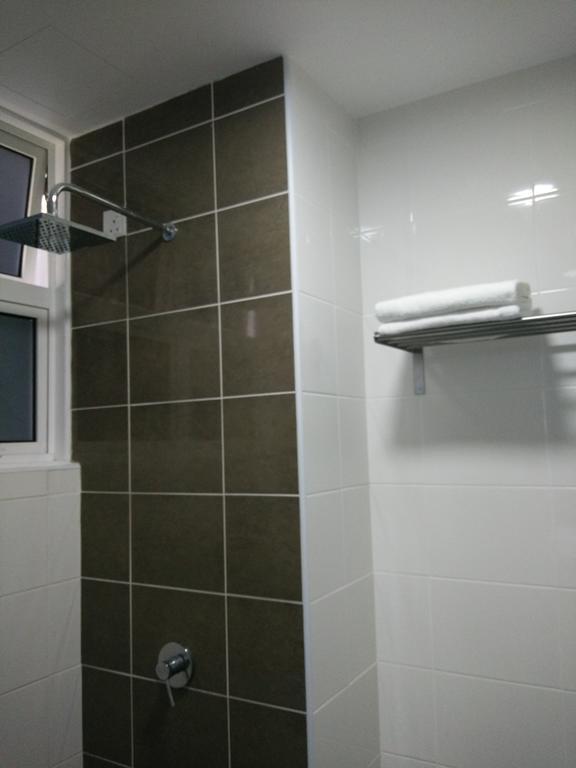 Pangsapuri Singgah - 3 Bedrooms With Pool And Kl View Putrajaya