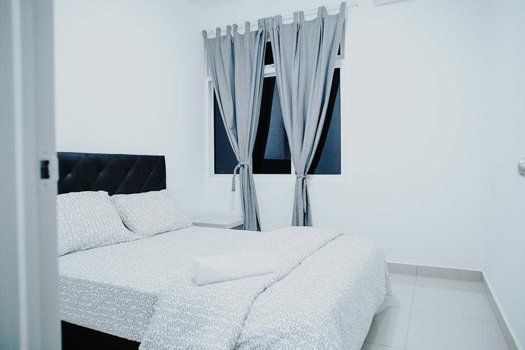 Singgah - 3 Bedrooms With Pool And Kl View *