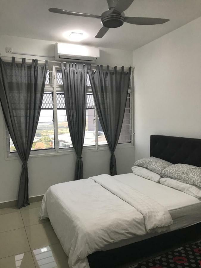 Singgah - 3 Bedrooms With Pool And Kl View Pangsapuri
